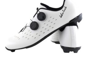 ZAPATILLA JOHN LUCK RANGER CARRETERA HORMA ANCHA BLANCO