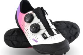 ZAPATILLA JOHN LUCK MTB A MEDIDA Y PERSONALIZADO