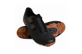 ZAPATILLAS DE HORMA ANCHA